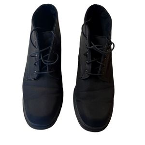 Wanderlust Canada Boots Size 9